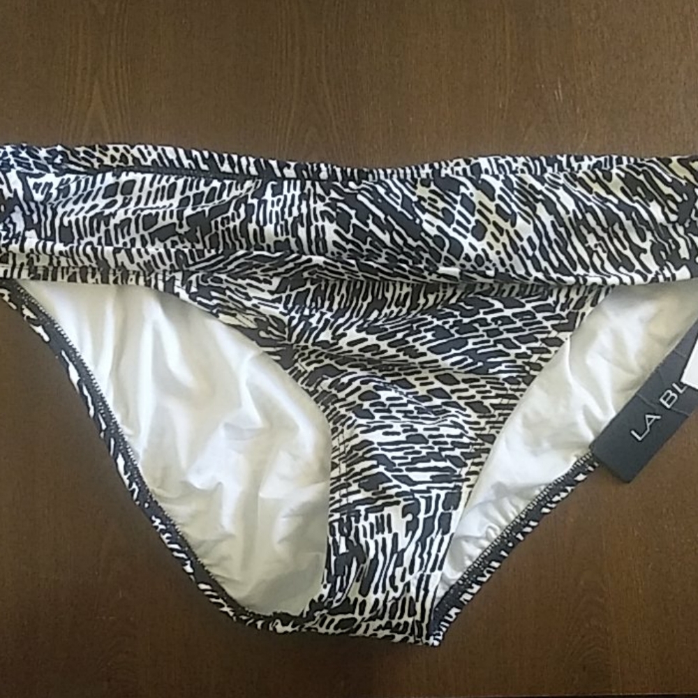 La blanca bikini bottom size 14